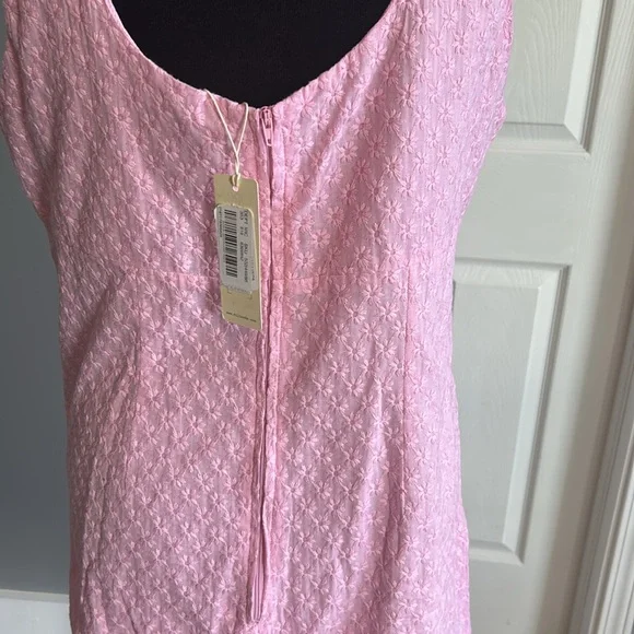 Cooper Key Dress - Picture 5 of 11